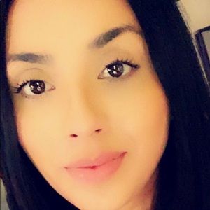 Meet your Posher, Itzel